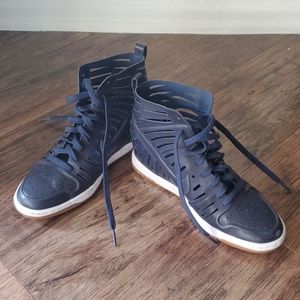 Nike Women's Sneaker